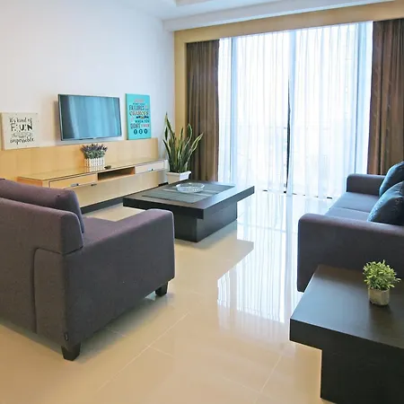 Bernard Holiday Home 2 @ Boulevard Imperial Suite Kuching Exterior photo