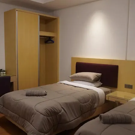 Bernard Holiday Home 2 @ Boulevard Imperial Suite Kuching Exterior photo