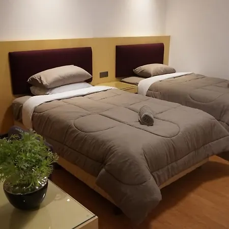 Bernard Holiday Home 2 @ Boulevard Imperial Suite Kuching Exterior photo