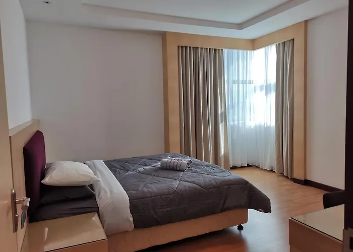 Bernard Holiday Home 2 @ Boulevard Imperial Suite Kuching