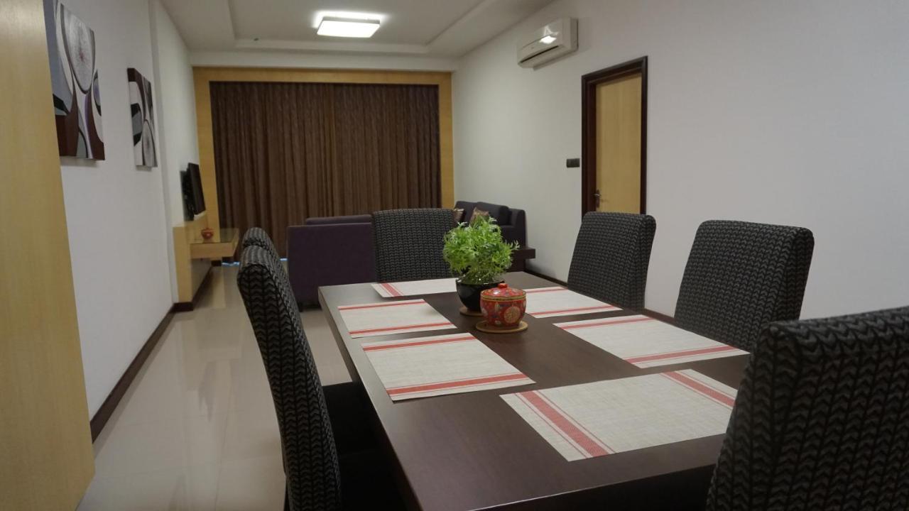 Bernard 2 @ Boulevard Imperial Apartment